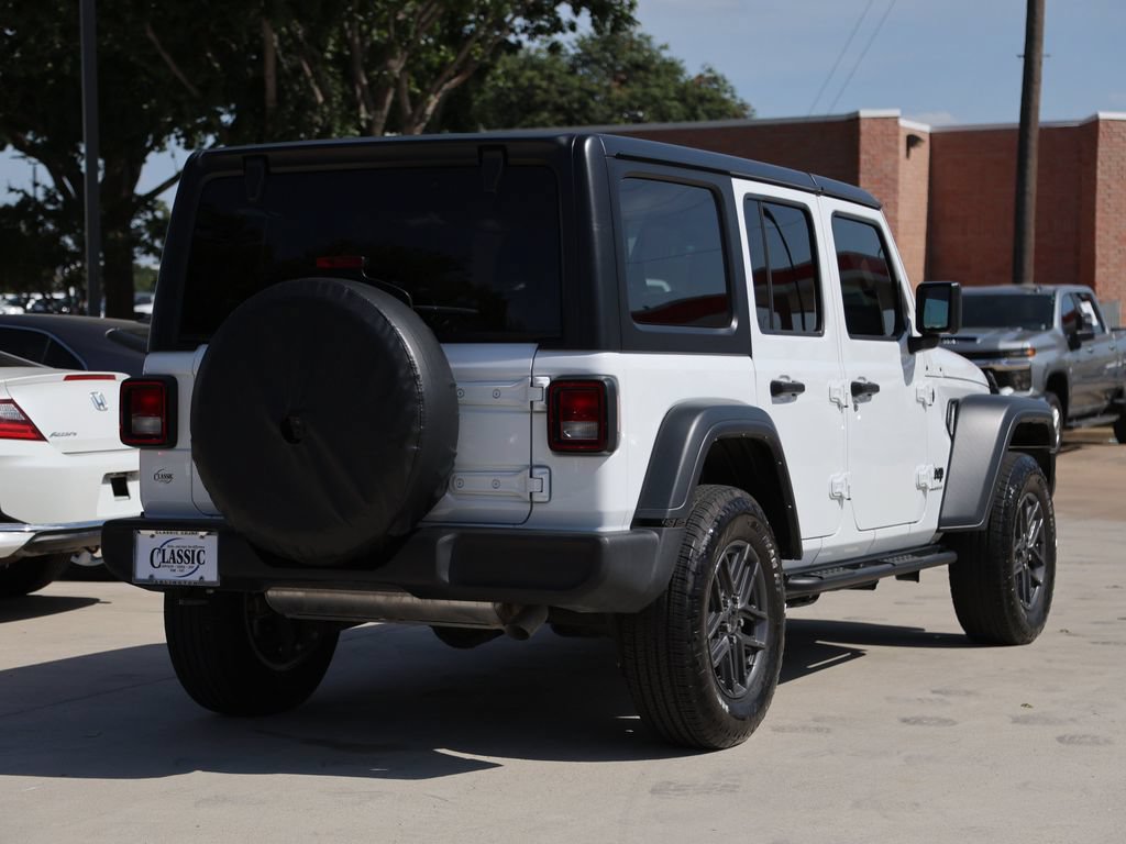 Used 2024 Jeep Wrangler Unlimited Sport AWD/4WD image 4