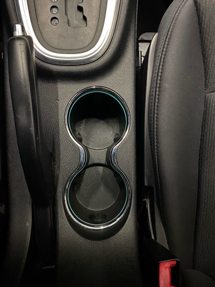 Used 2014 Chrysler 200 Touring image 20