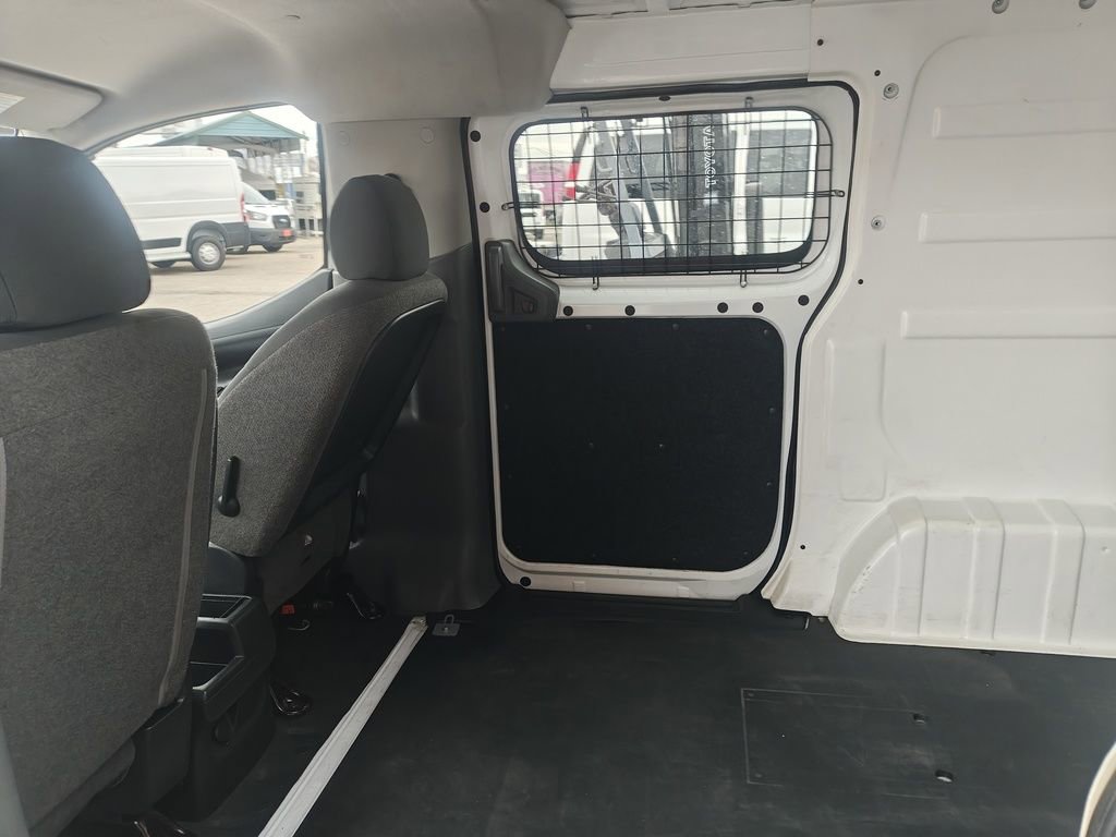 Used 2015 Chevrolet City Express LT w/ Technology Package FWD image 6