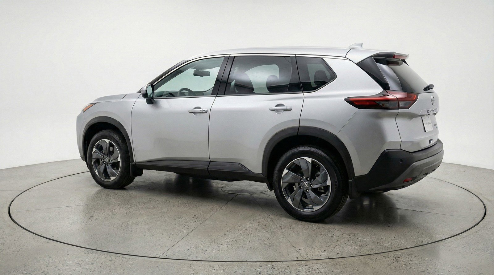 Used 2025 Nissan Rogue SV image 6