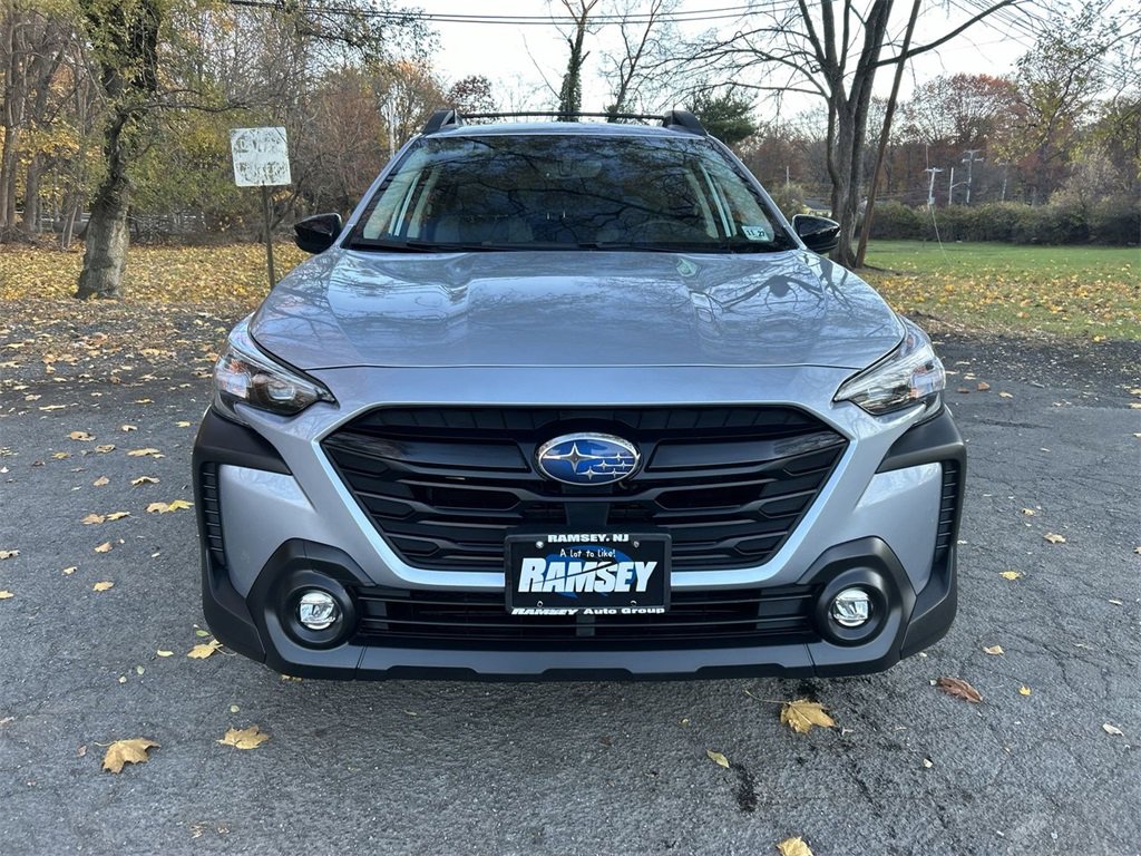 Certified 2023 Subaru Outback Onyx Edition image 3