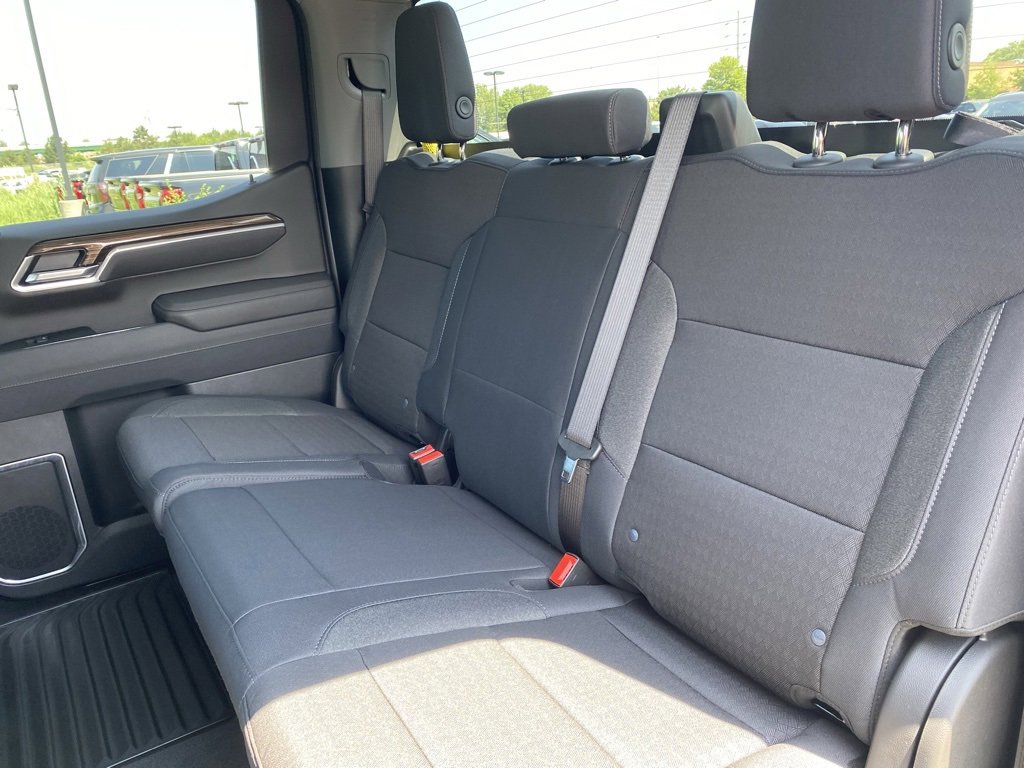 New 2026 Chevrolet Silverado 1500 LT image 22