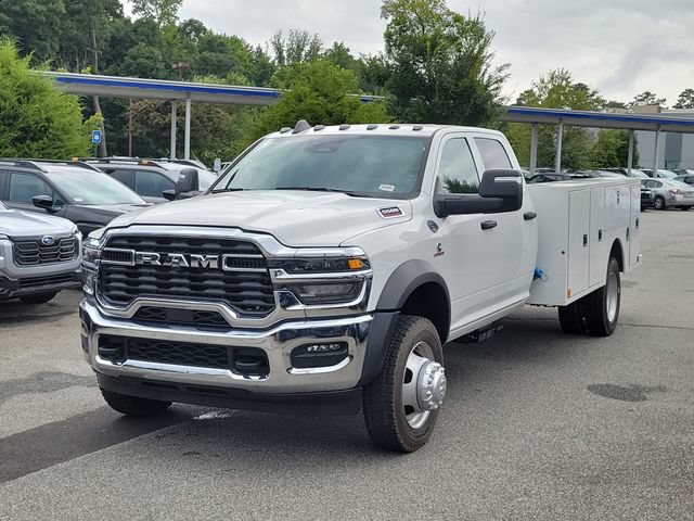 New 2026 RAM 5500 Tradesman w/ Chrome Appearance Group AWD/4WD image 3