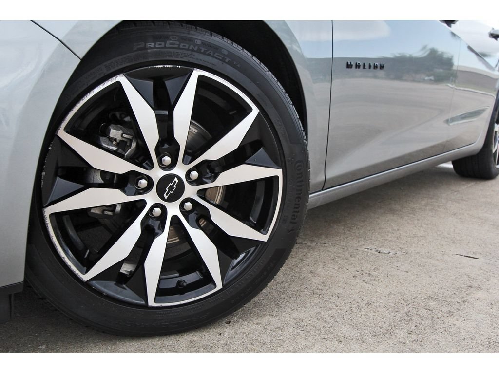Used 2024 Chevrolet Malibu RS FWD image 29
