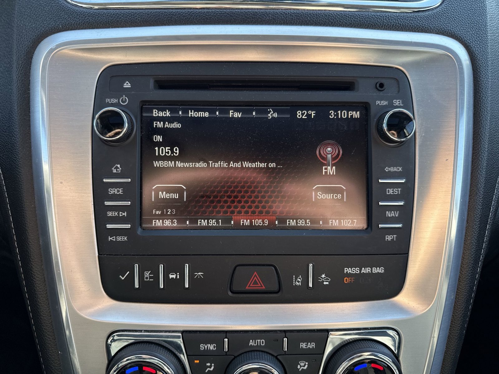 Used 2017 GMC Acadia Limited SLT AWD/4WD image 17