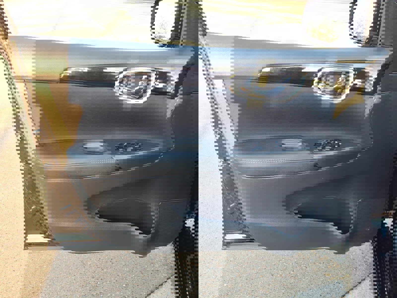 Used 2018 Nissan Sentra SV image 13