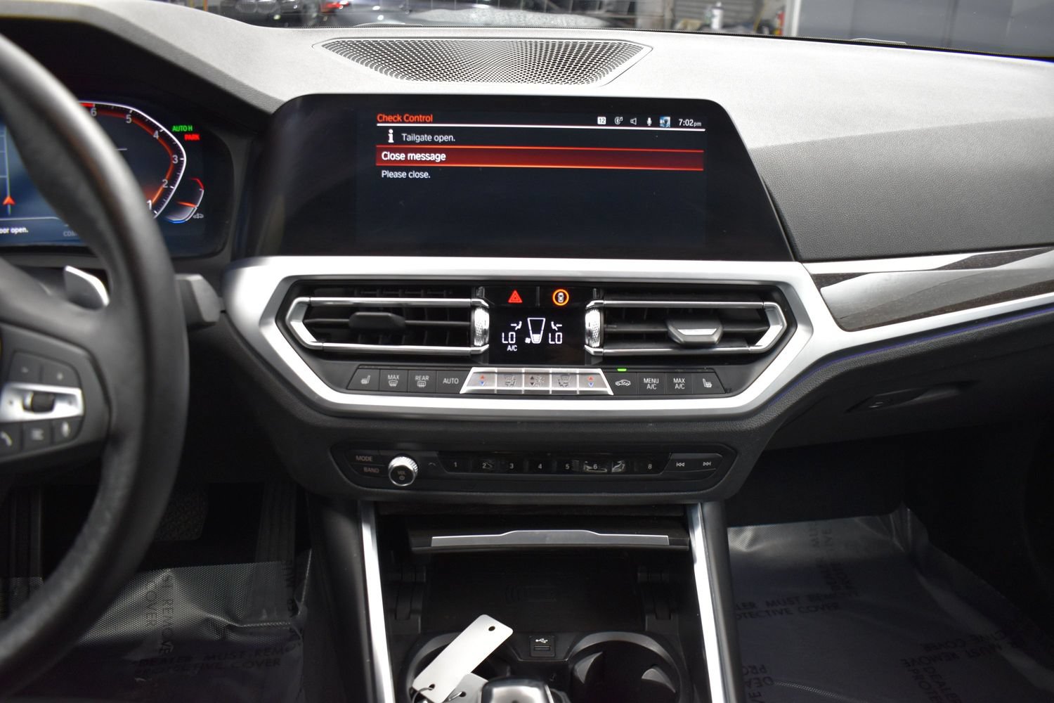 Used 2019 BMW 330i xDrive Sedan w/ Premium Package AWD/4WD image 18