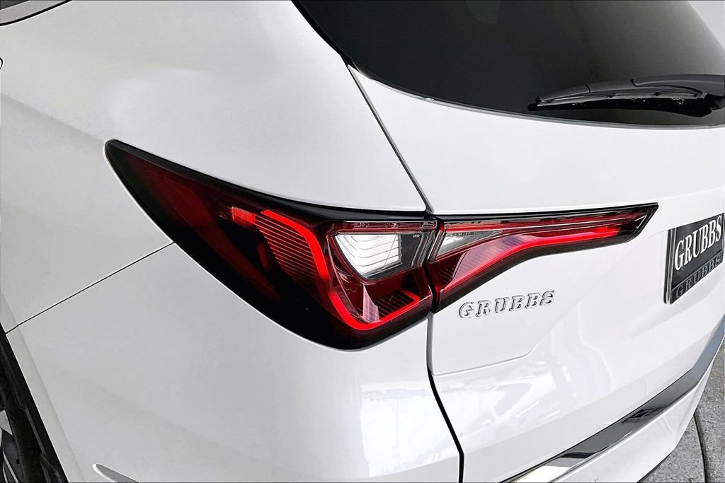 Certified 2026 Acura MDX FWD w/ Technology Package image 40