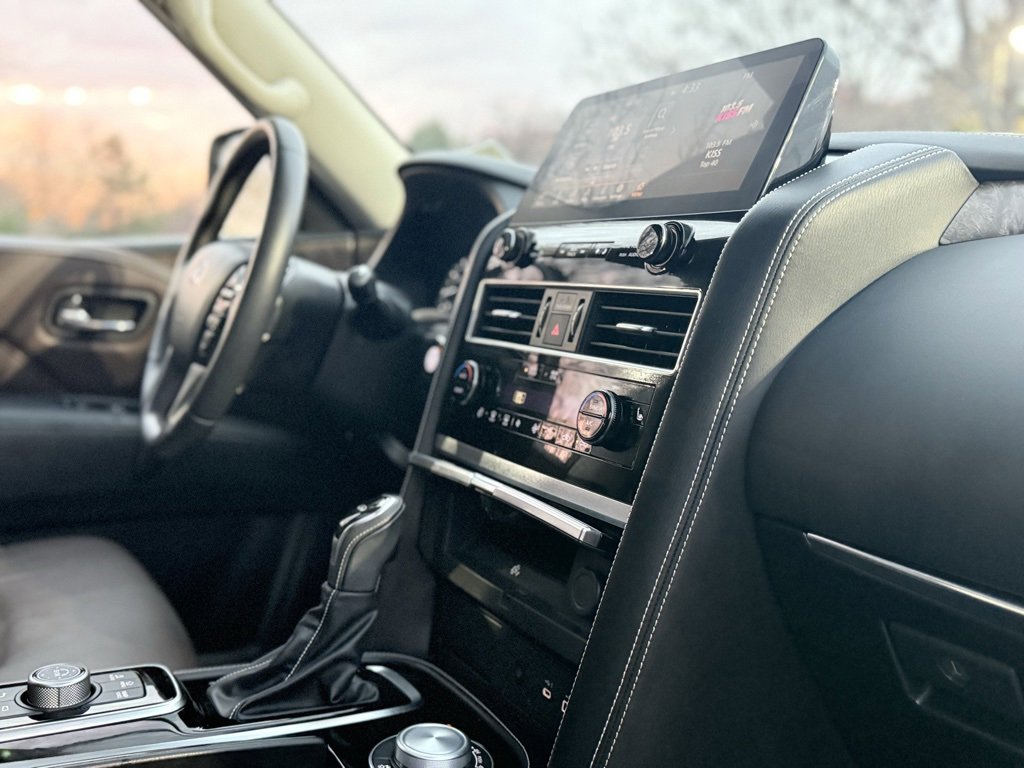 Used 2024 INFINITI QX80 Premium Select w/ Cargo Package image 38