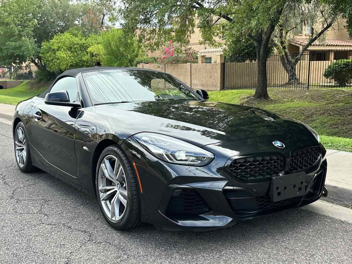 Used 2019 BMW Z4 sDrive30i w/ M Sport Package image 2