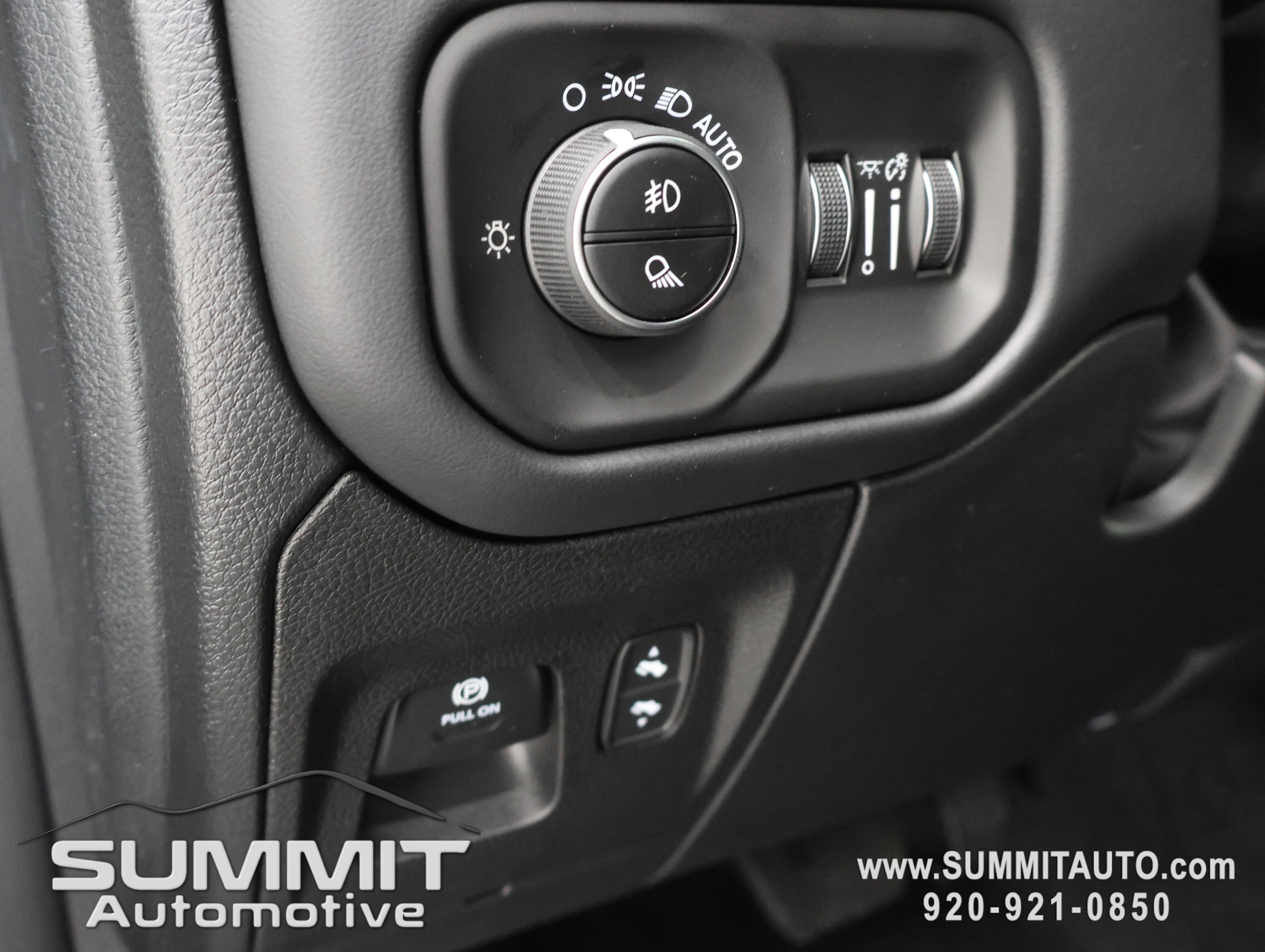 New 2026 RAM 1500 Limited AWD/4WD image 57
