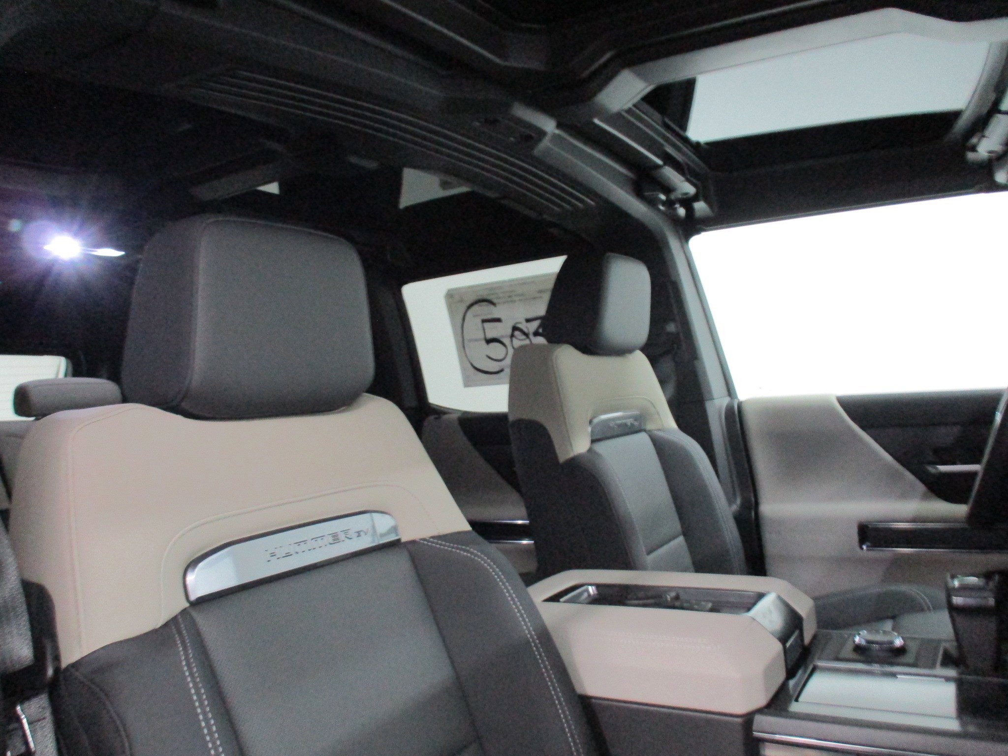 New 2026 GMC Hummer EV SUV image 18