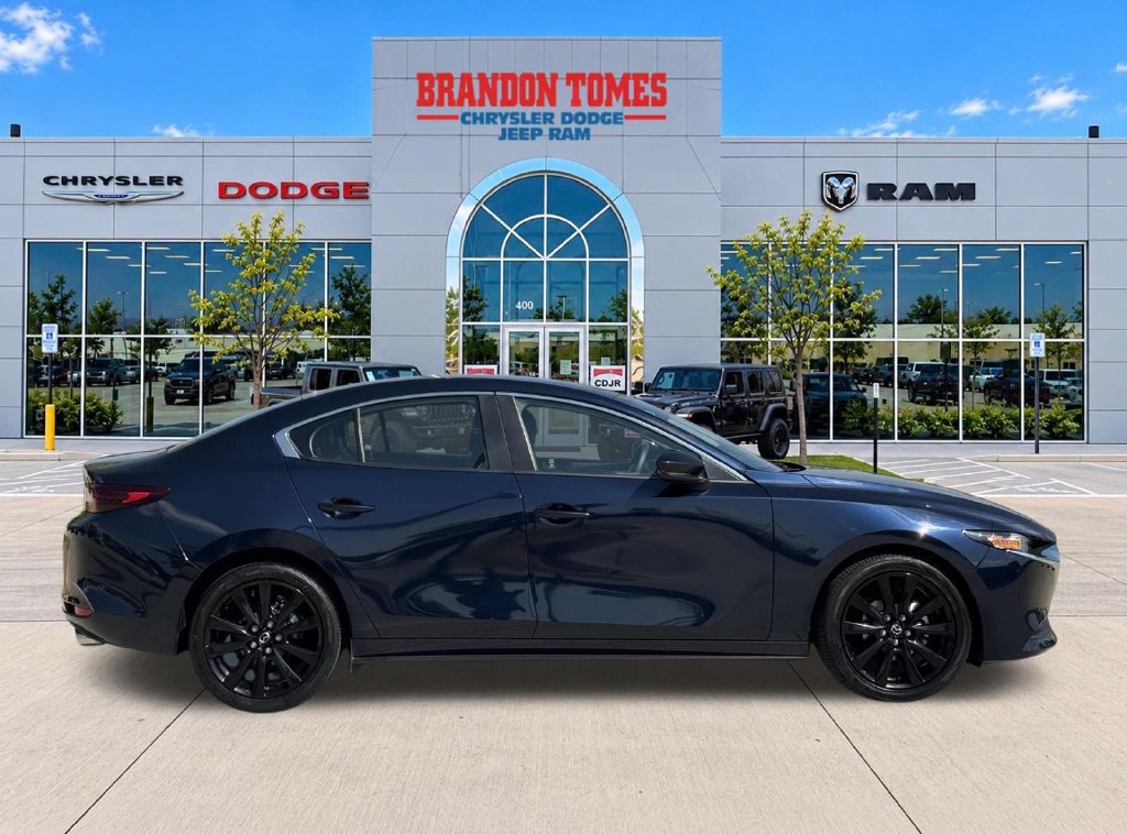 Used 2025 MAZDA MAZDA3 s FWD image 3