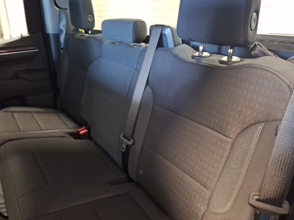 Used 2024 Chevrolet Silverado 1500 LT image 21