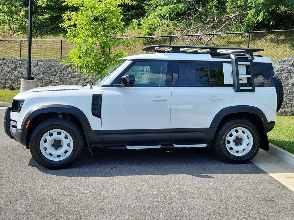Used 2023 Land Rover Defender 110 S AWD/4WD image 6