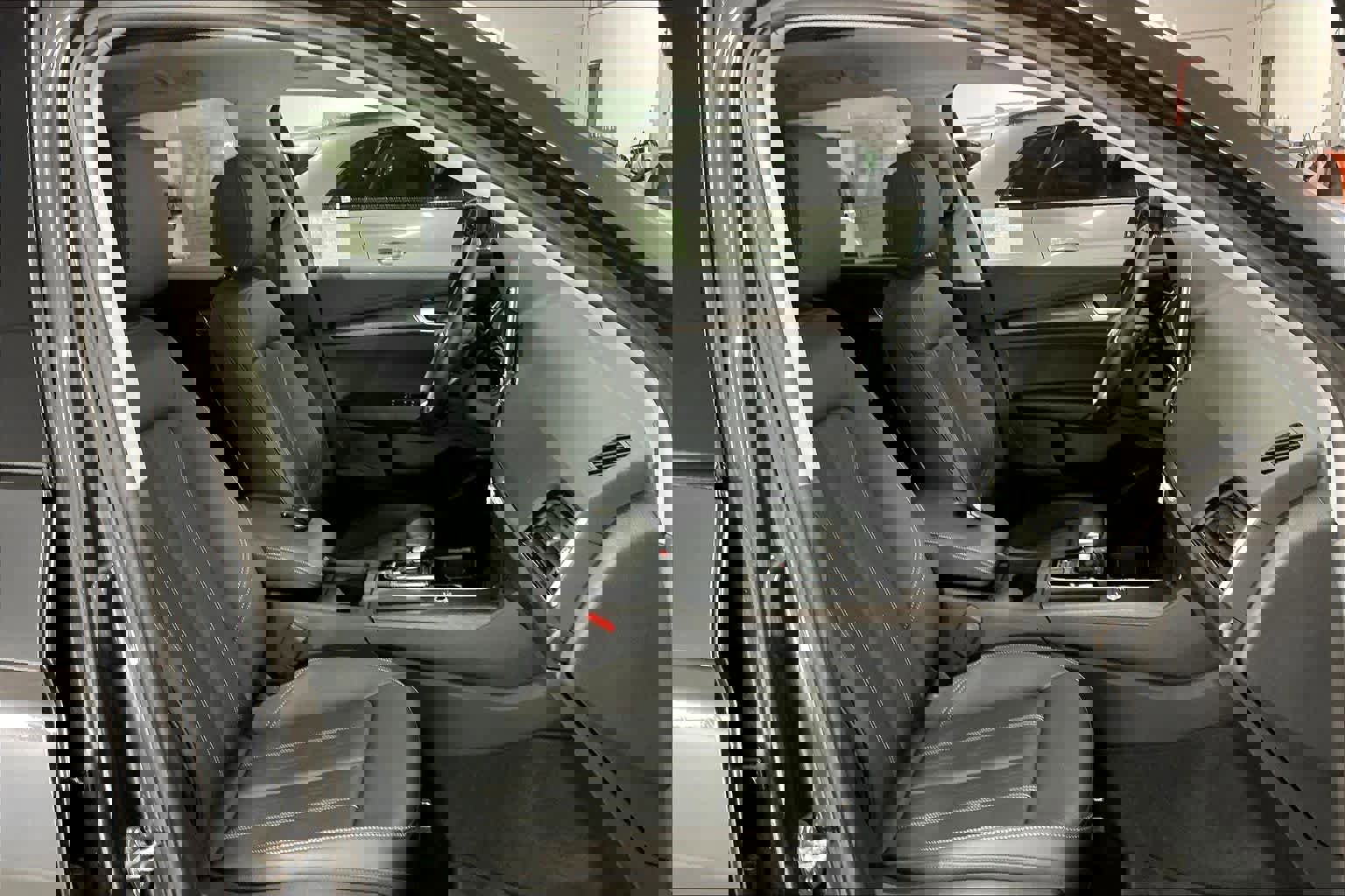 Used 2025 Audi Q5 2.0T Premium image 10