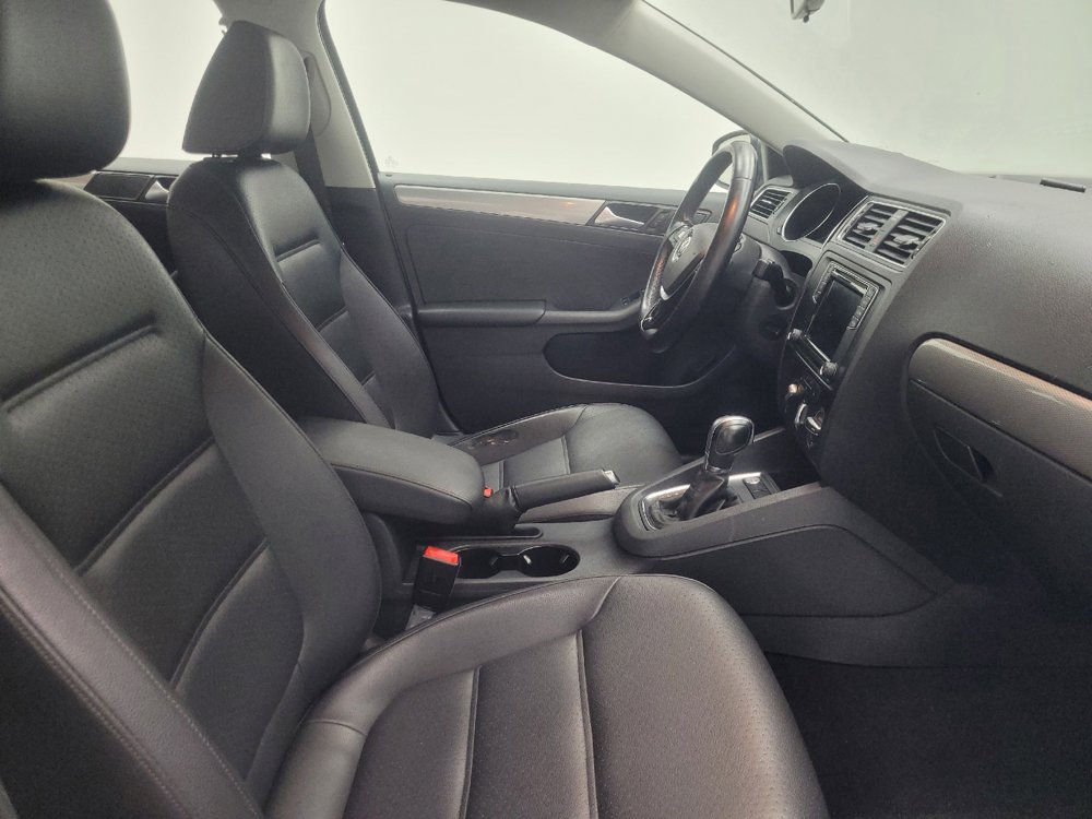 Used 2017 Volkswagen Jetta SE FWD image 21