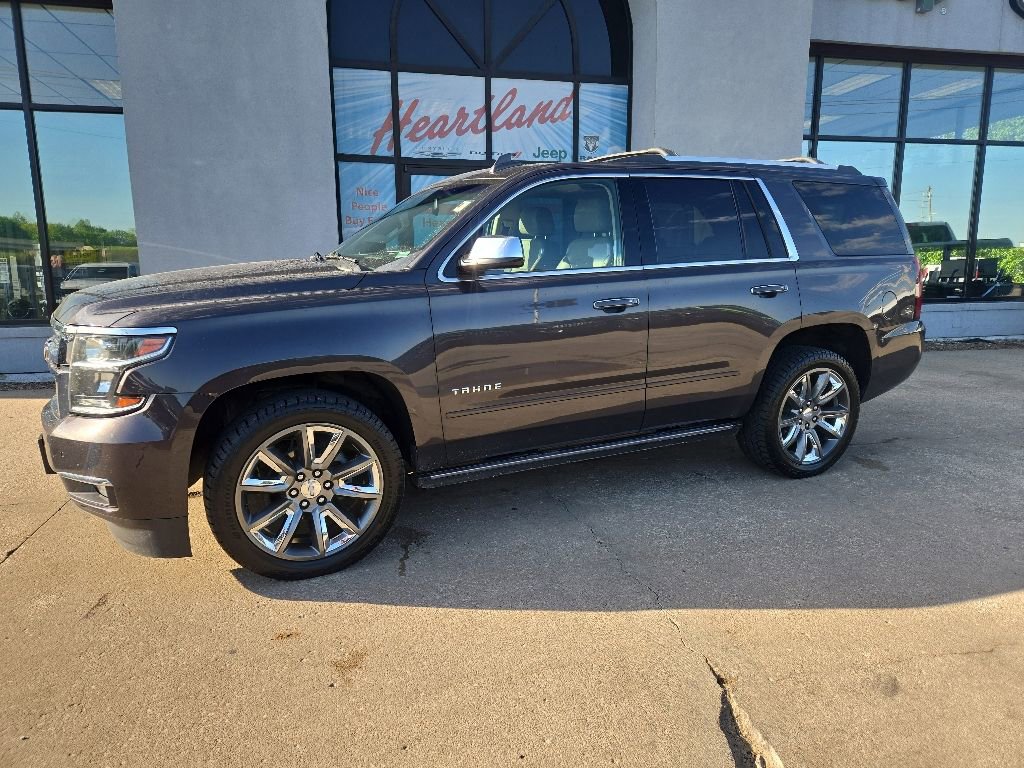 Used 2018 Chevrolet Tahoe Premier AWD/4WD image 4