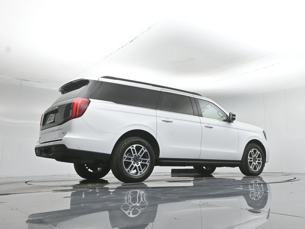 Used 2025 Ford Expedition Max Active AWD/4WD image 54