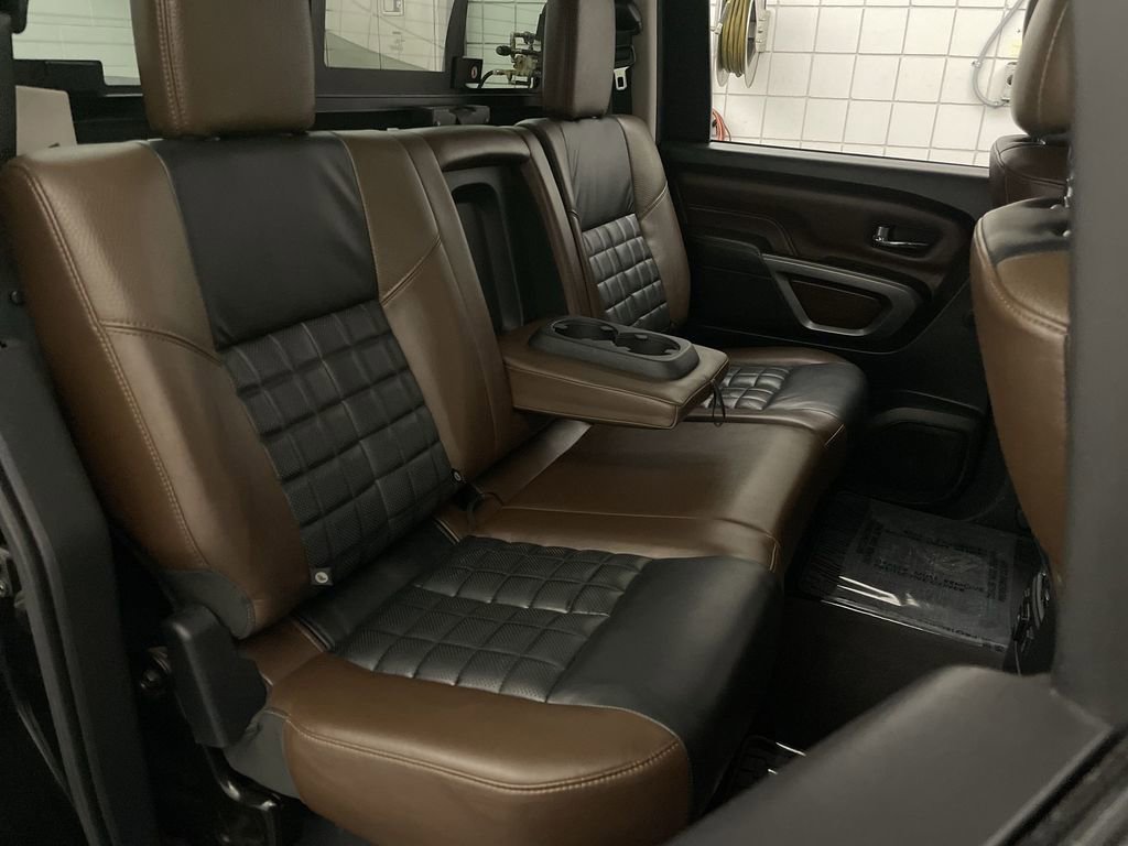 Used 2017 Nissan Titan Platinum Reserve AWD/4WD image 21