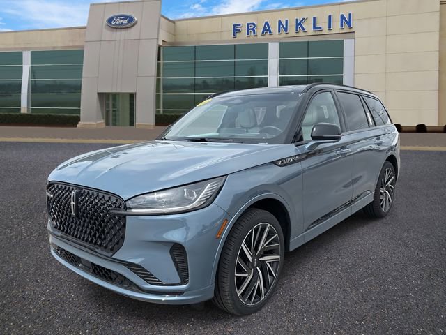 New 2025 Lincoln Aviator Black Label w/ Black Label Special Edition image 3