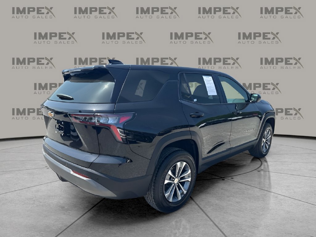 Used 2026 Chevrolet Equinox LT FWD image 5