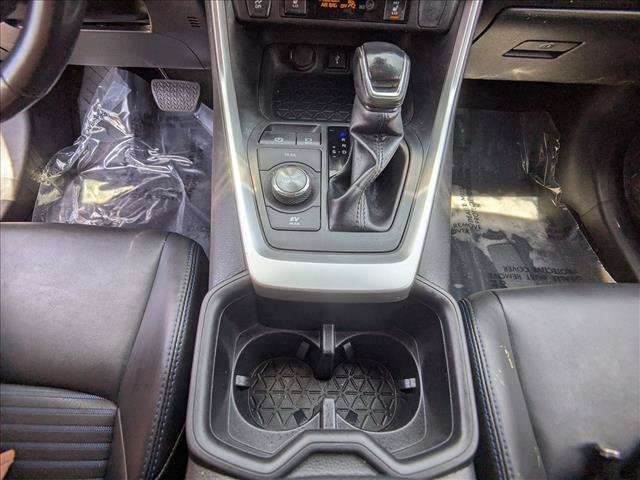 Used 2022 Toyota RAV4 XSE w/ XSE Grade Weather Package AWD/4WD image 12