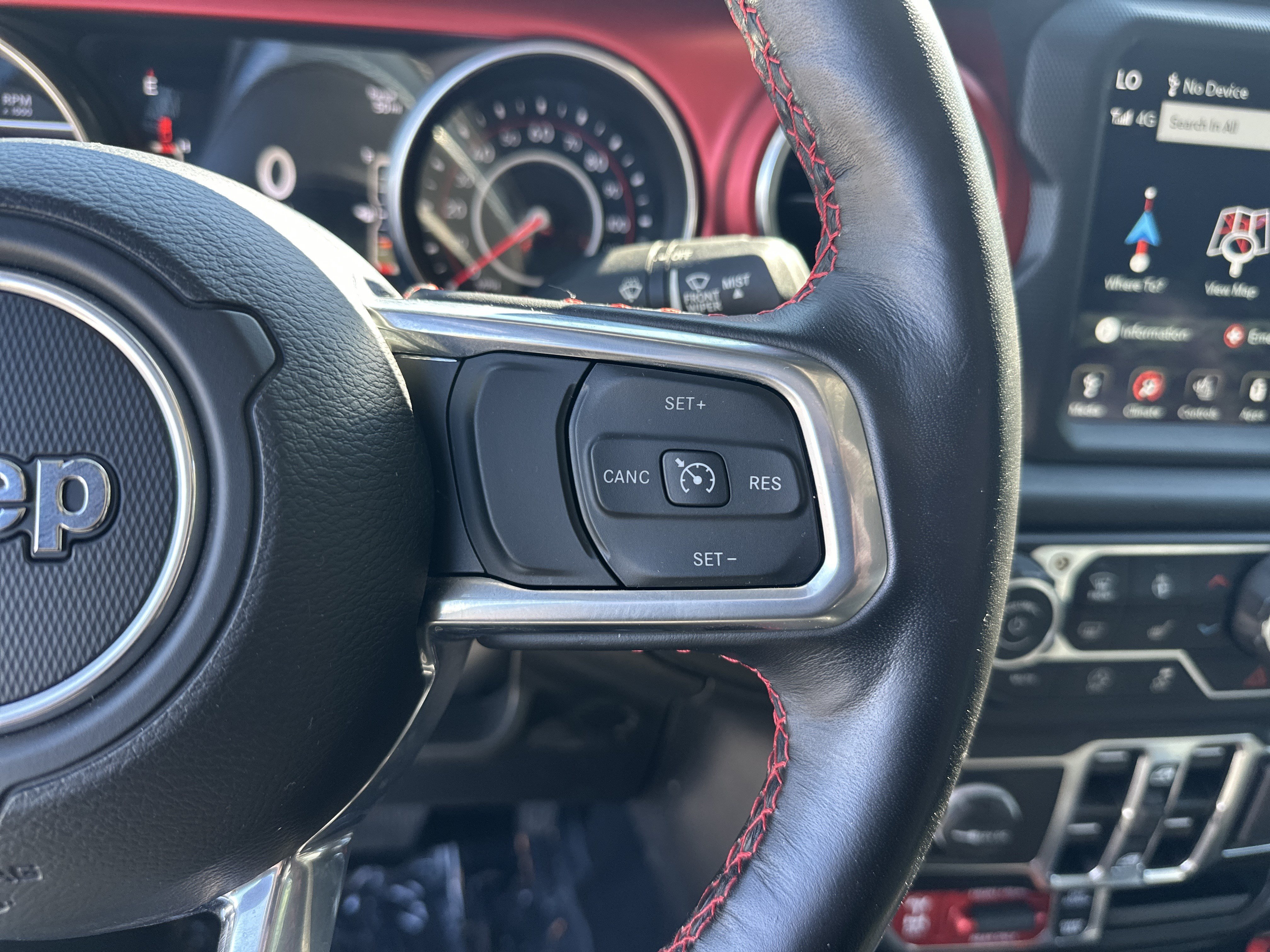 Used 2022 Jeep Gladiator Rubicon w/ LED Lighting Group AWD/4WD image 20