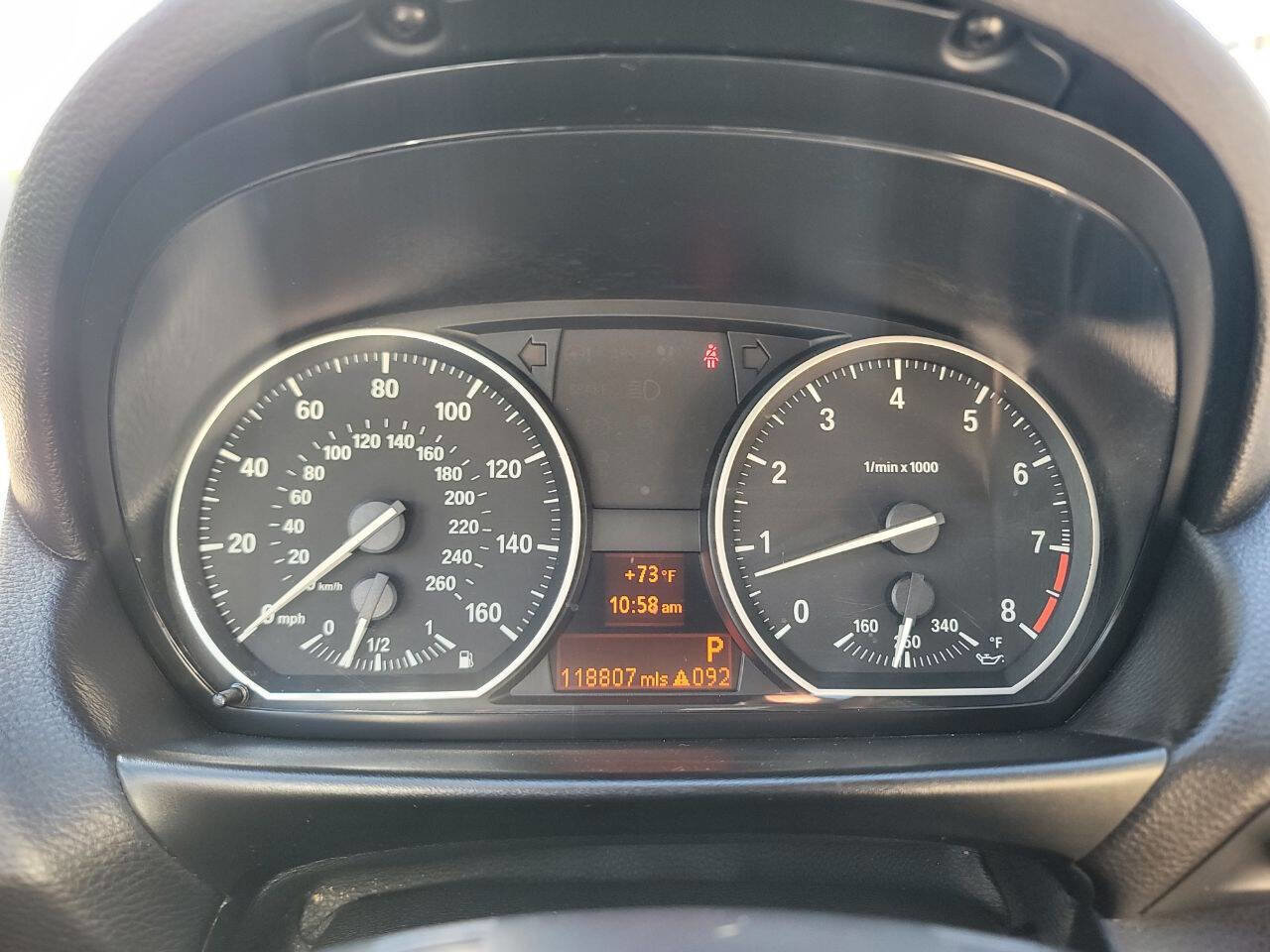 Used 2012 BMW 135i Convertible image 26