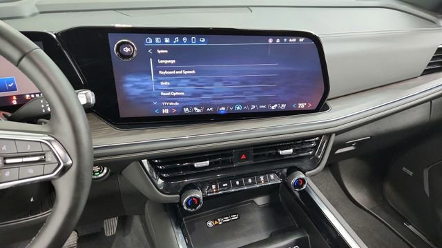 Certified 2025 Chevrolet Tahoe Premier image 16