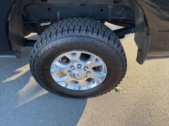Used 2024 RAM 3500 Laramie image 29