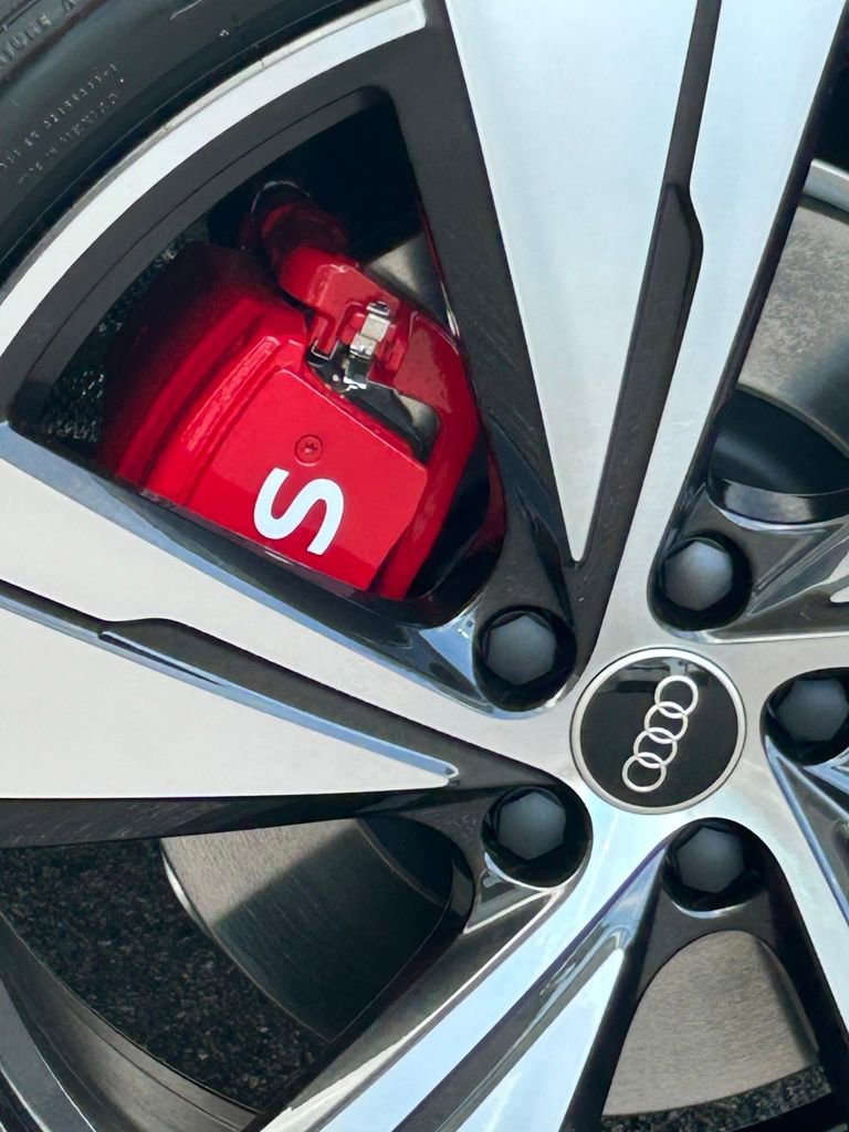 New 2025 Audi SQ5 Premium Plus image 42