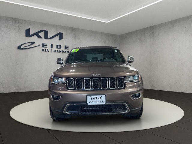Used 2017 Jeep Grand Cherokee Limited AWD/4WD image 13