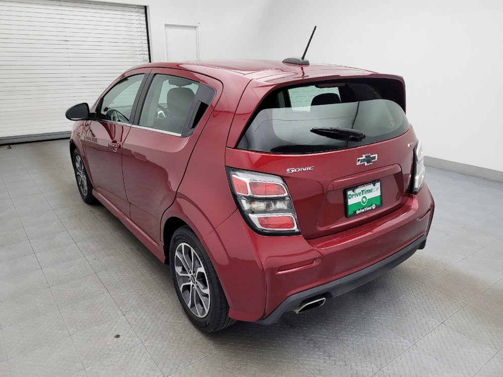 Used 2019 Chevrolet Sonic LT w/ Convenience Package image 5