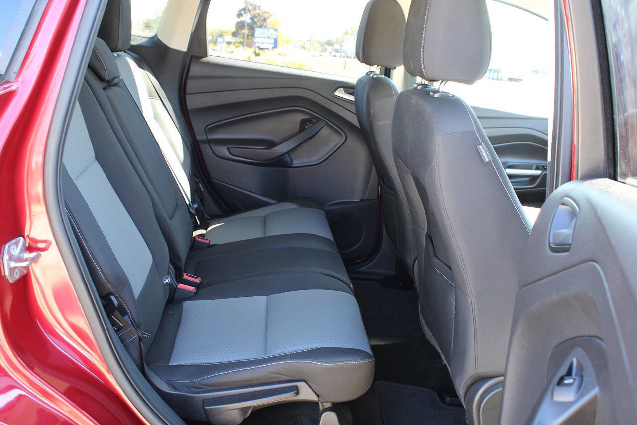 Used 2017 Ford Escape SE image 62