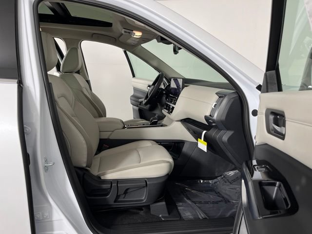New 2026 Nissan Pathfinder SL w/ SL Premium Package FWD image 41