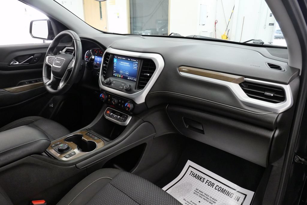 Used 2023 GMC Acadia SLE w/ Driver Convenience Package AWD/4WD image 16