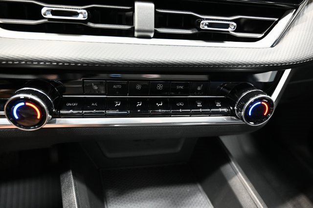 New 2026 Chevrolet Equinox LT w/ Convenience Package II image 17