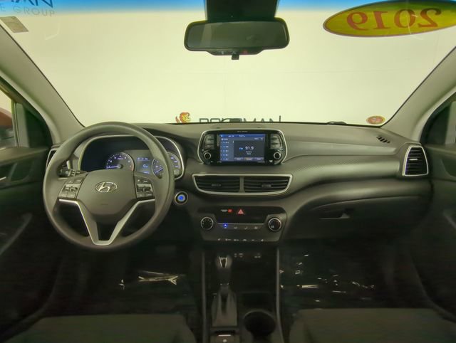 Used 2019 Hyundai Tucson Value FWD image 20