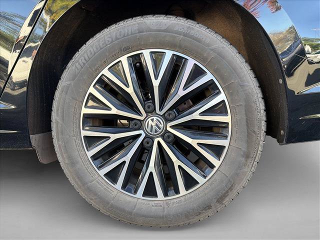 Used 2020 Volkswagen Jetta SE FWD image 9