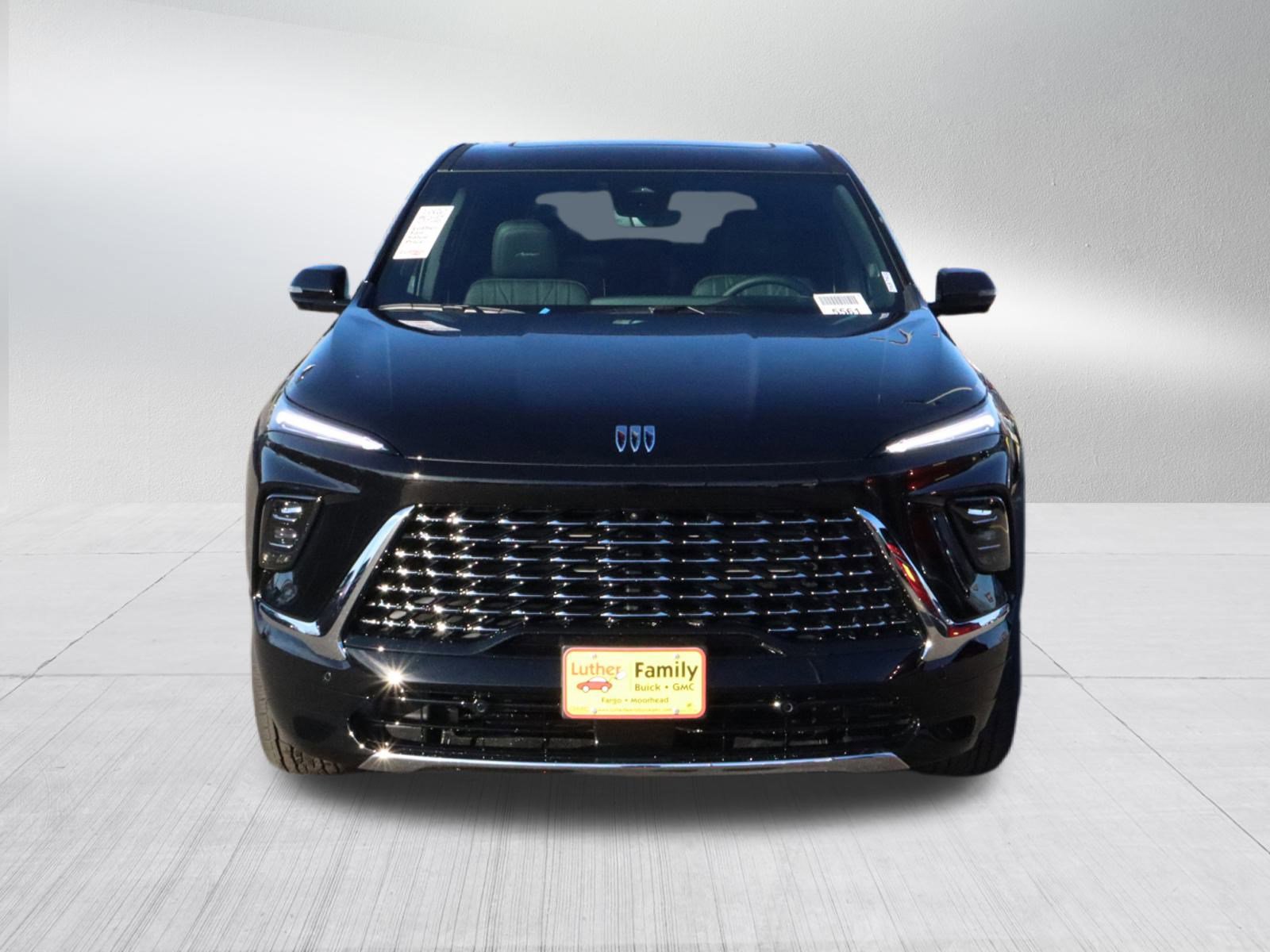 New 2026 Buick Enclave Avenir w/ Super Cruise Package image 2