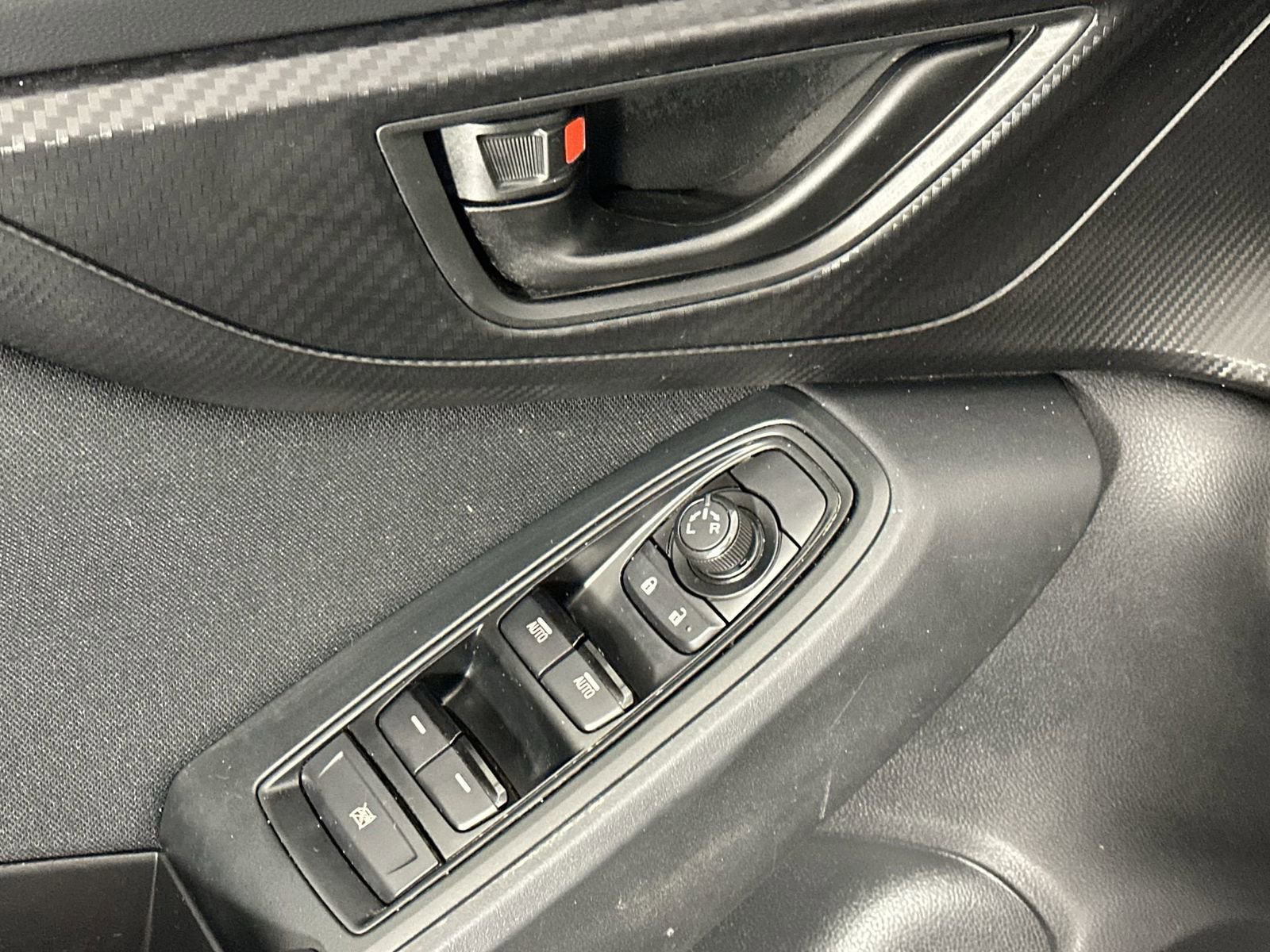 Used 2023 Subaru Crosstrek 2.0i AWD/4WD image 13