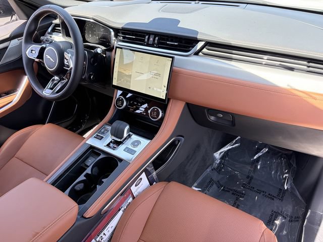 New 2026 Jaguar F-PACE R-Dynamic S AWD/4WD image 11