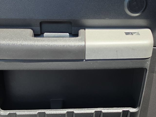 Used 2015 Ford F250 Lariat AWD/4WD image 10