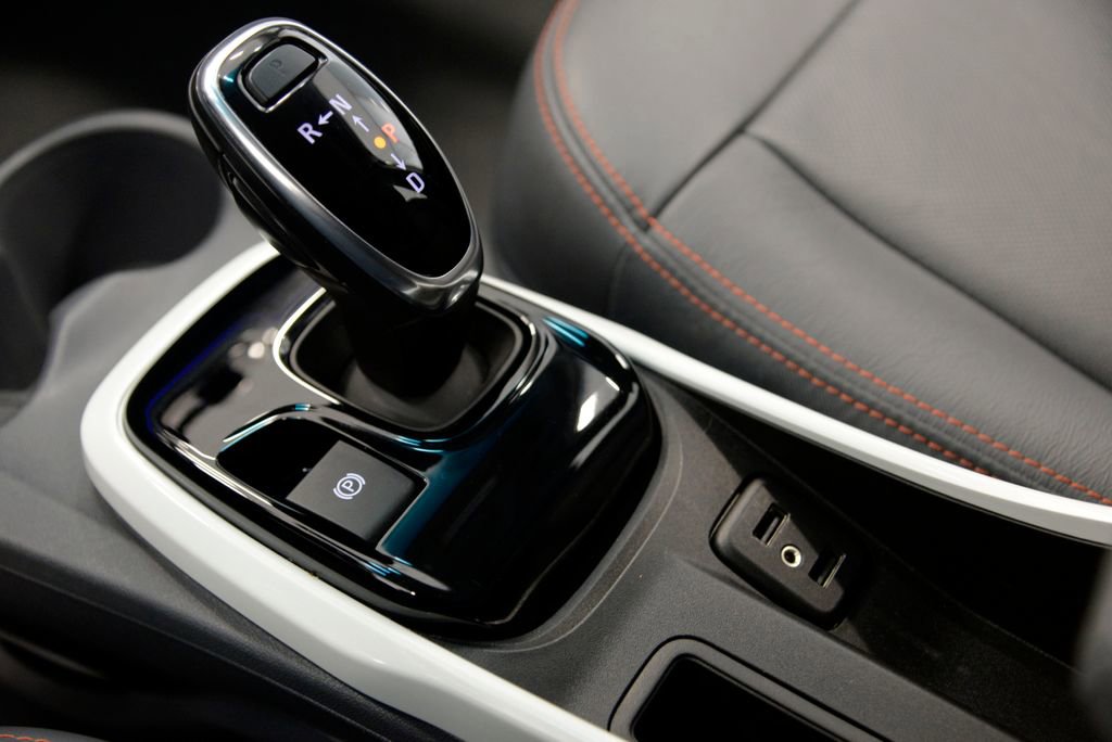 Used 2021 Chevrolet Bolt Premier w/ Infotainment Package image 25