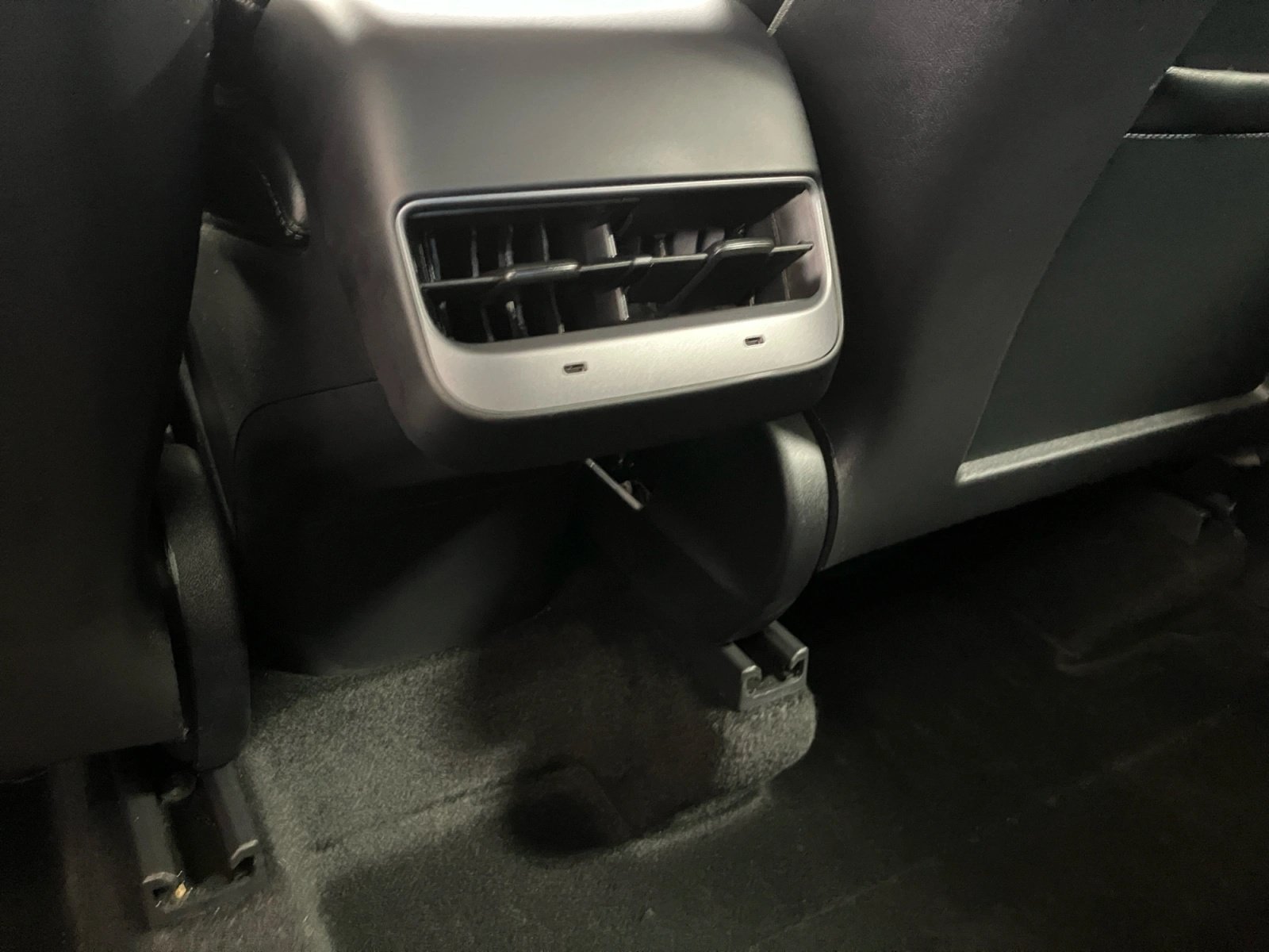 Used 2023 Tesla Model Y Long Range AWD/4WD image 21
