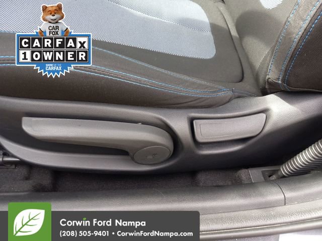 Used 2020 Hyundai Veloster 2.0 image 12