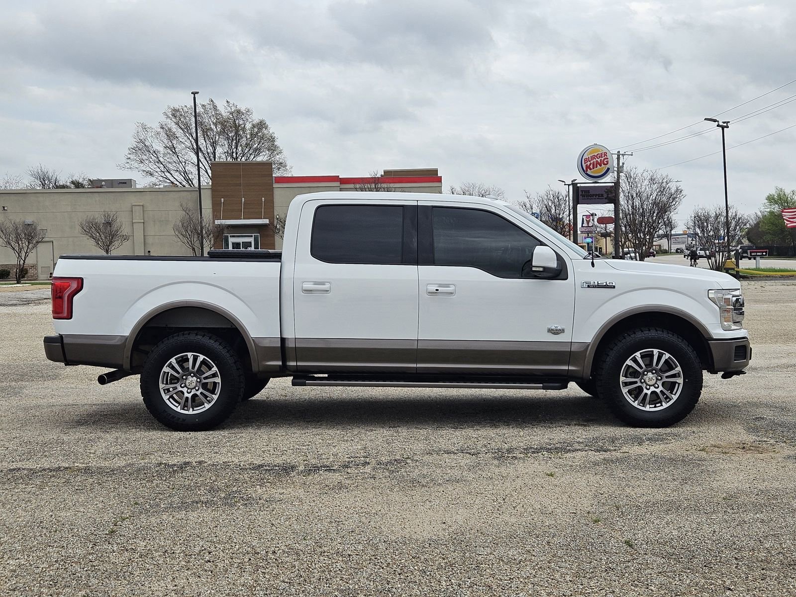 Used 2019 Ford F150 King Ranch image 7