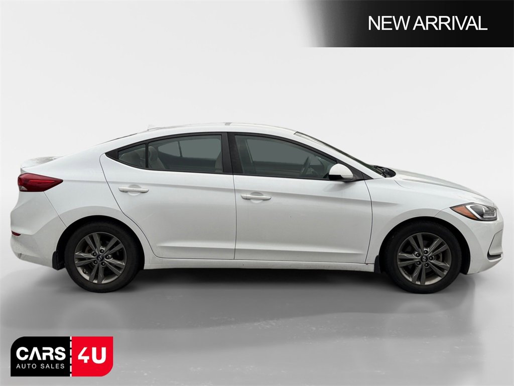 Used 2018 Hyundai Elantra SEL w/ Winter Weather Package image 7