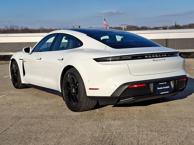 New 2025 Porsche Taycan 4S image 3